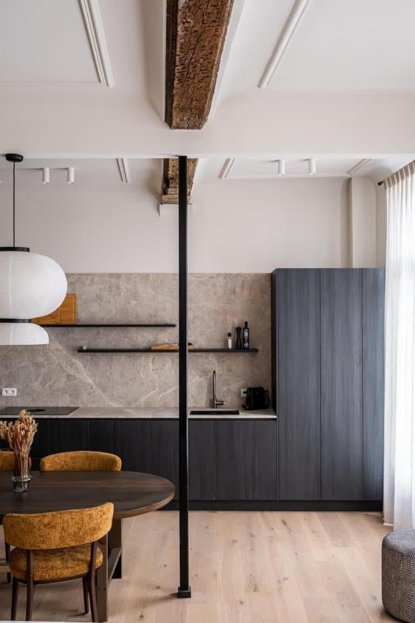 Huswell - Stylishly Renovated With View Gent