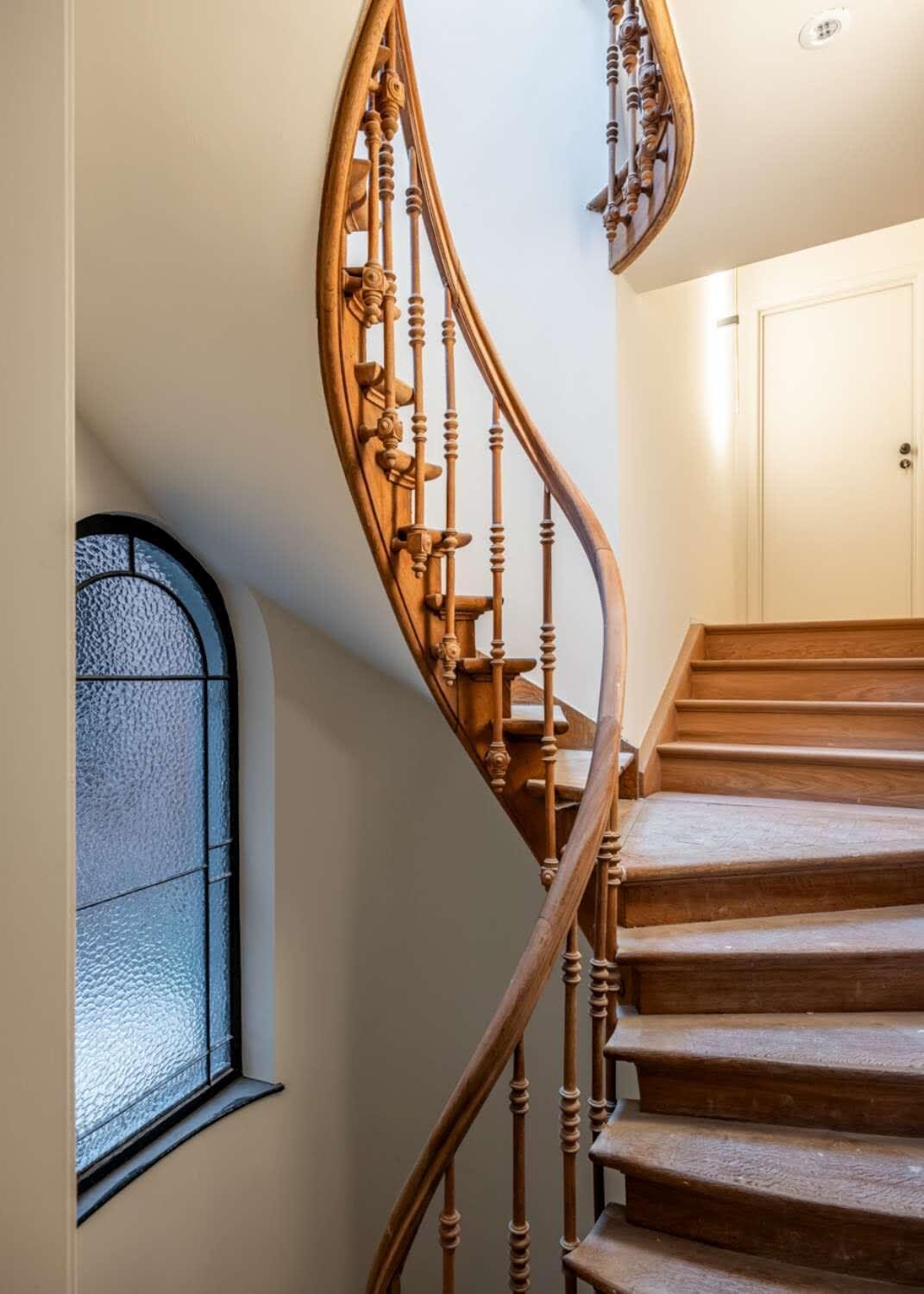 Huswell - Stylishly Renovated With View Appartement